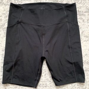 Girlfriend Collective High-Rise Biker Shorts w/pockets XXL